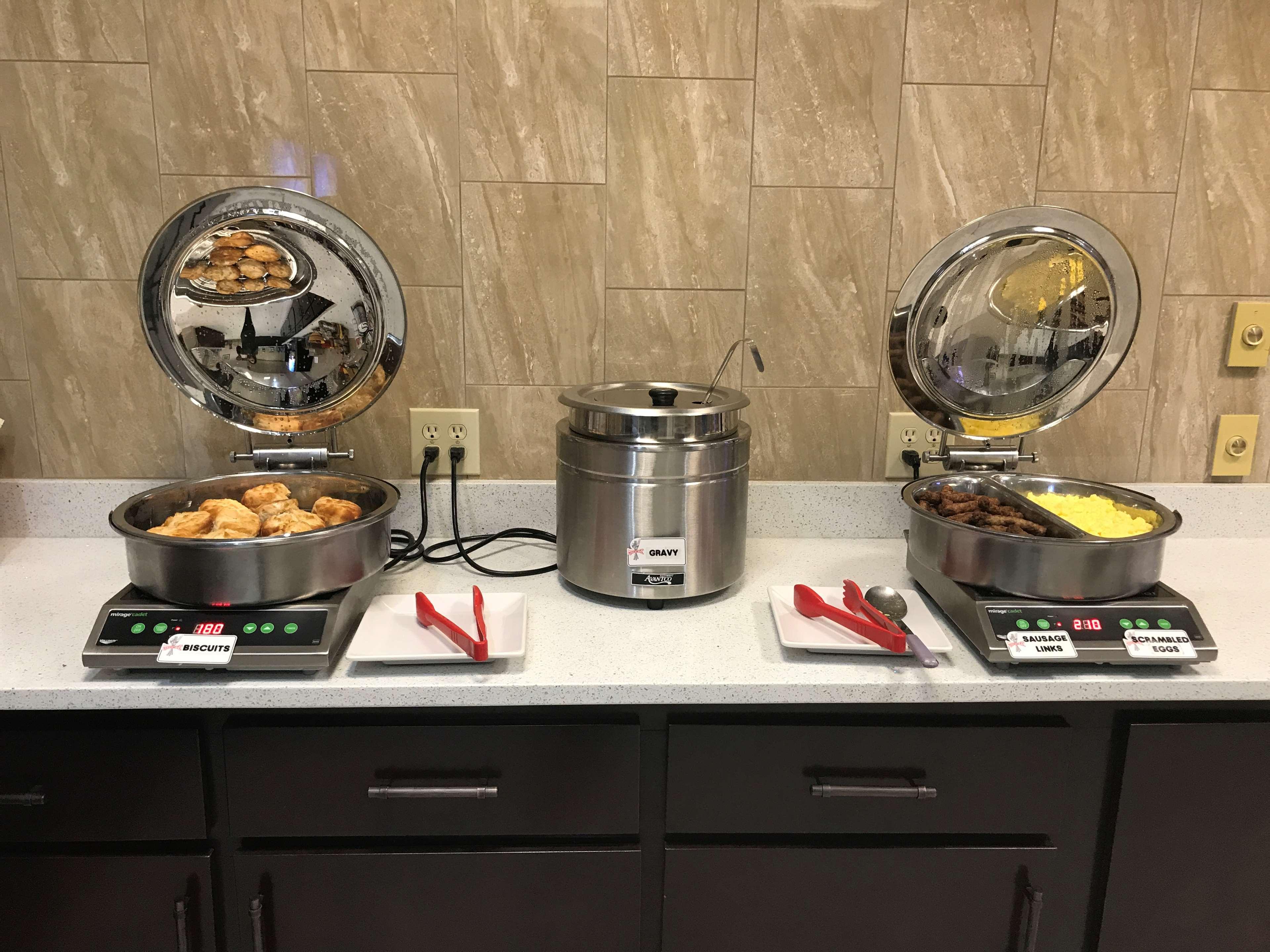Best Western - Fayetteville Bagian luar foto
