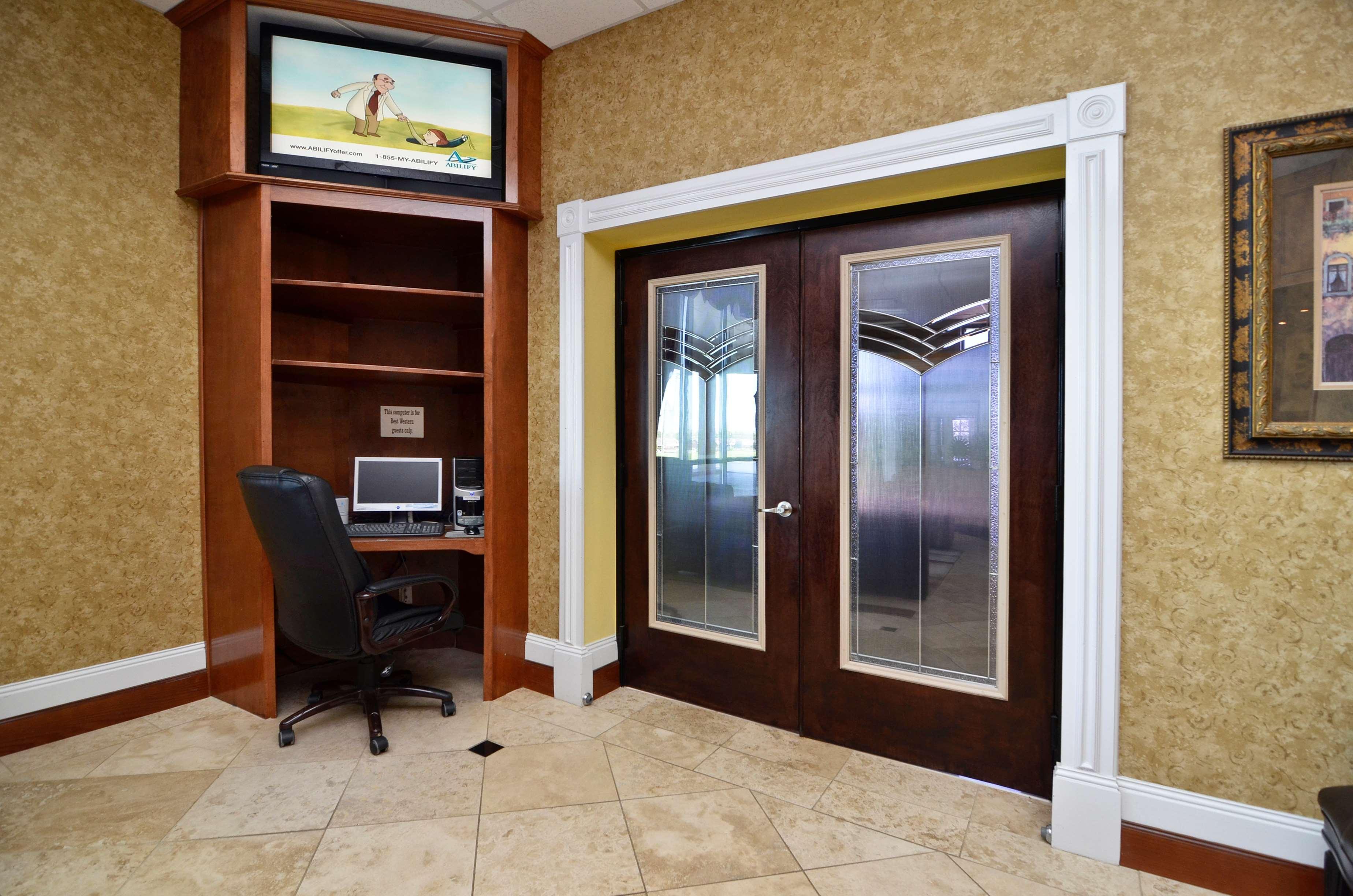 Best Western - Fayetteville Bagian luar foto