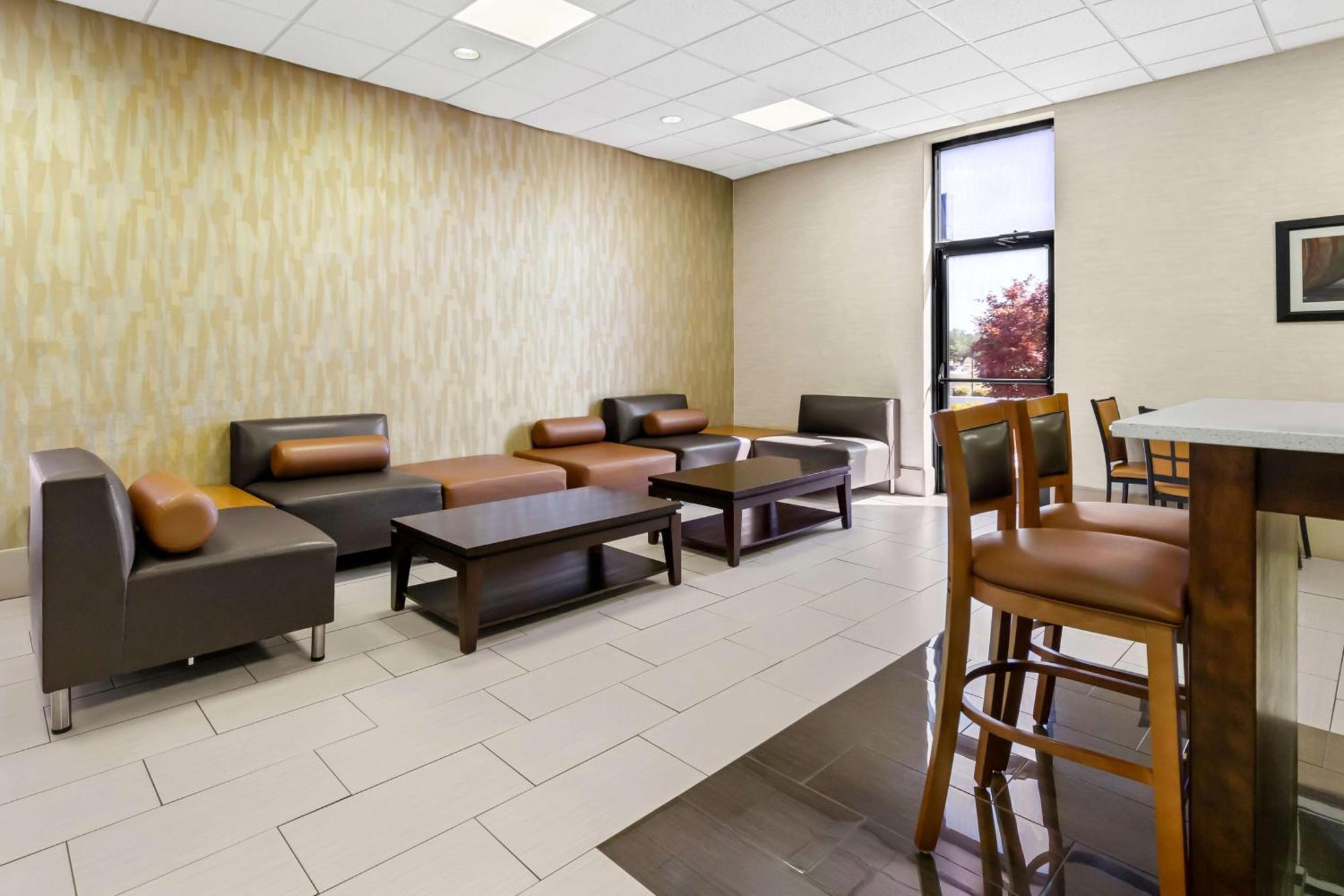 Best Western - Fayetteville Bagian luar foto