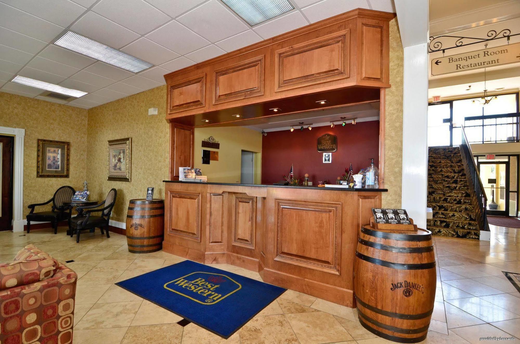 Best Western - Fayetteville Bagian luar foto